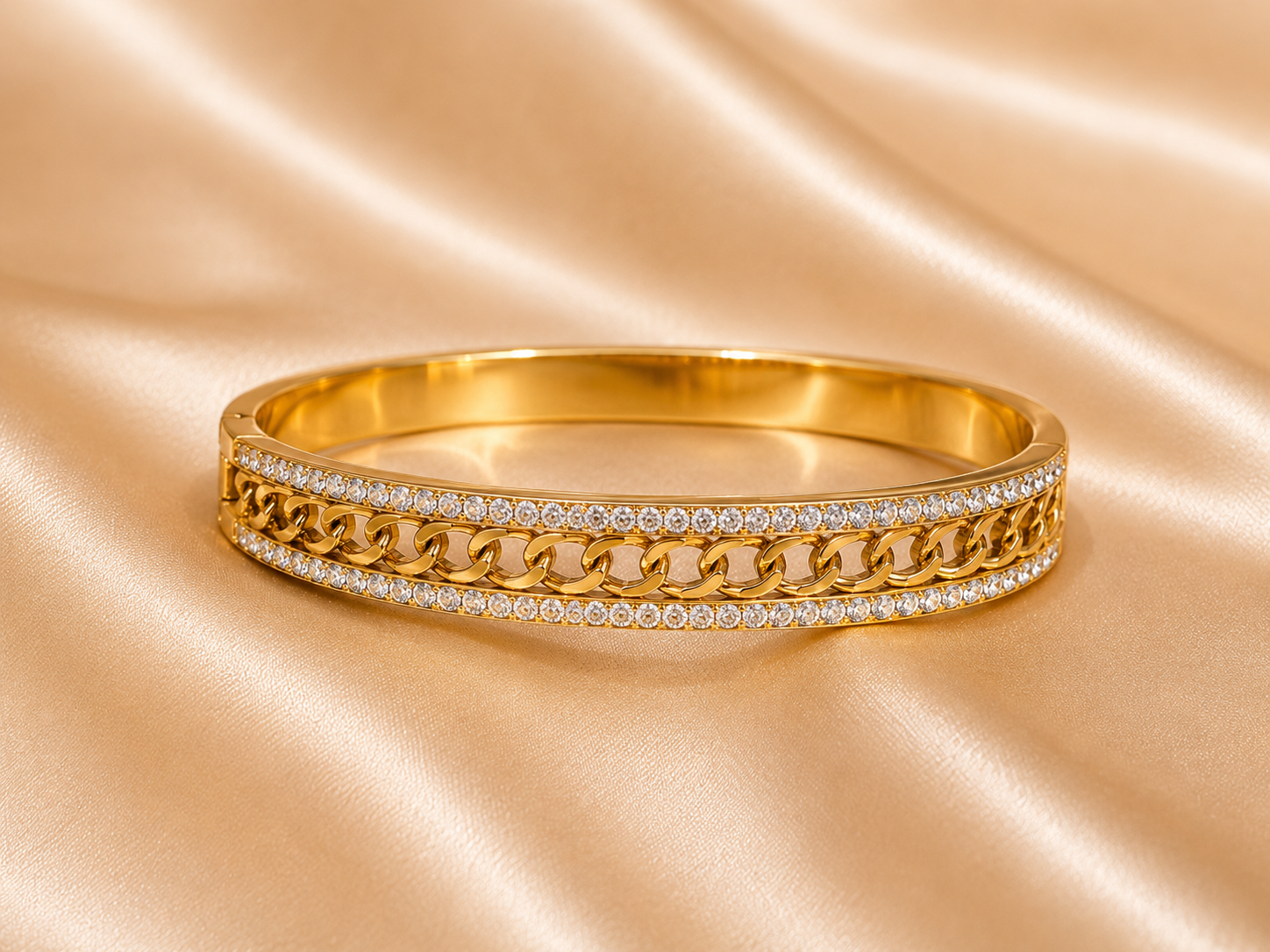 Lima Crystal bangle