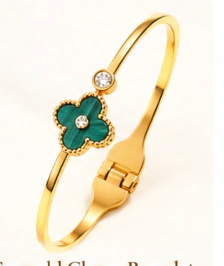 Emerald clover bracelet